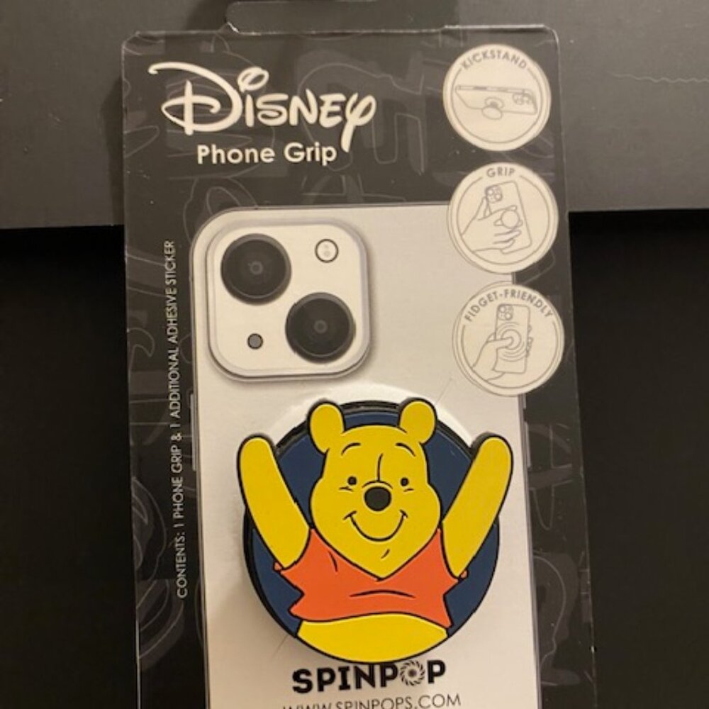 Disney Winnie The Pooh *Phone Grip* Hugging